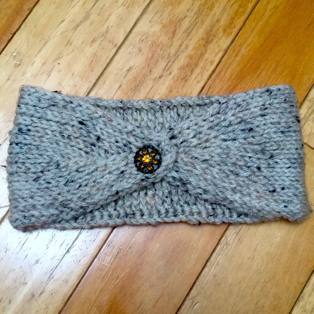 2/45$ Winter knitted headband